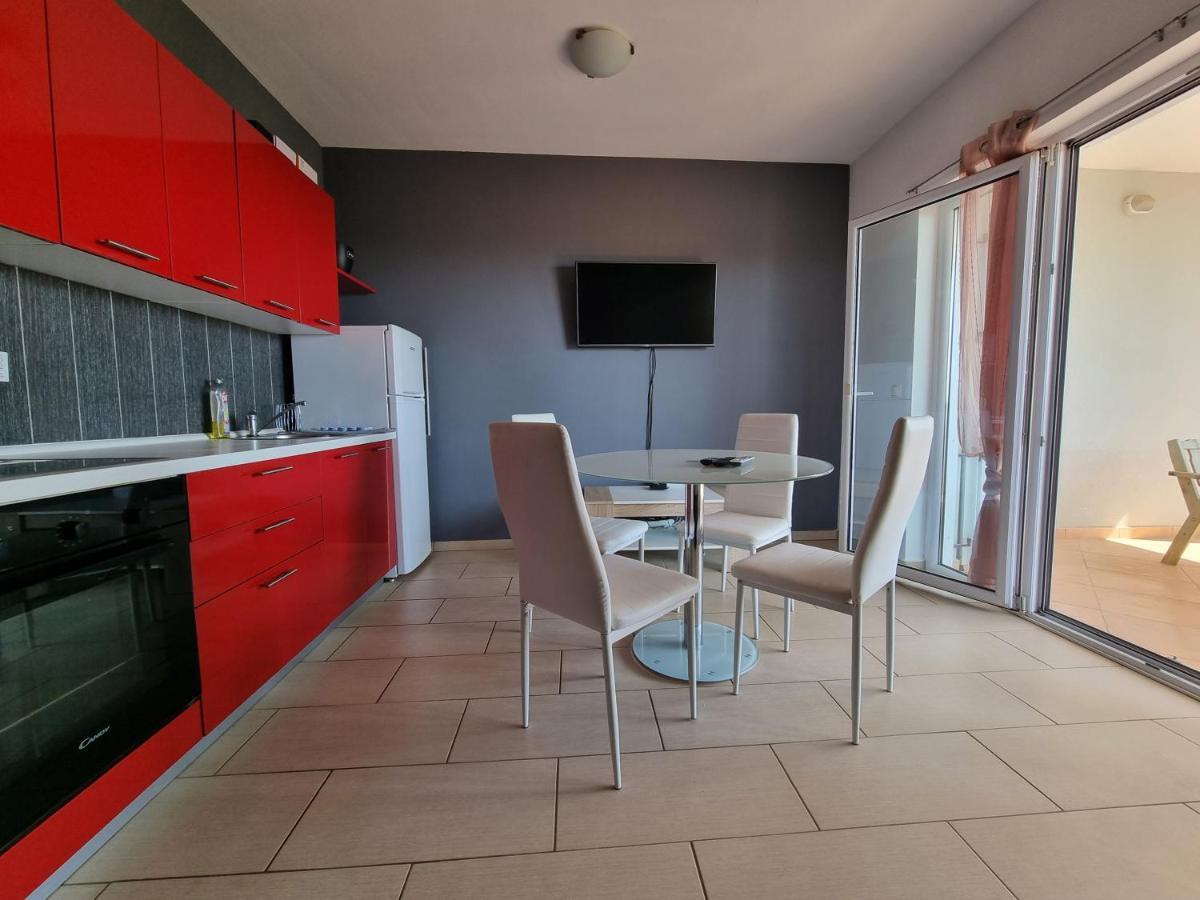 Apartment Wallot Новалья Экстерьер фото